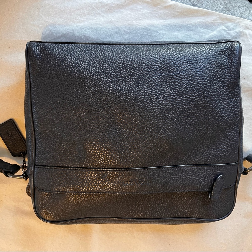 Coach Navy Leather unisex crossbody Bag